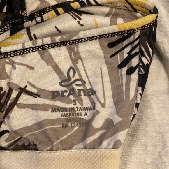 Prana size s dress strachy fabric yellow white black gray spots - Picture 7 of 8